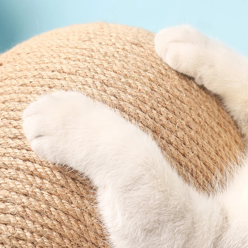 Bola rascadora de sisal para estimular a tu gato
